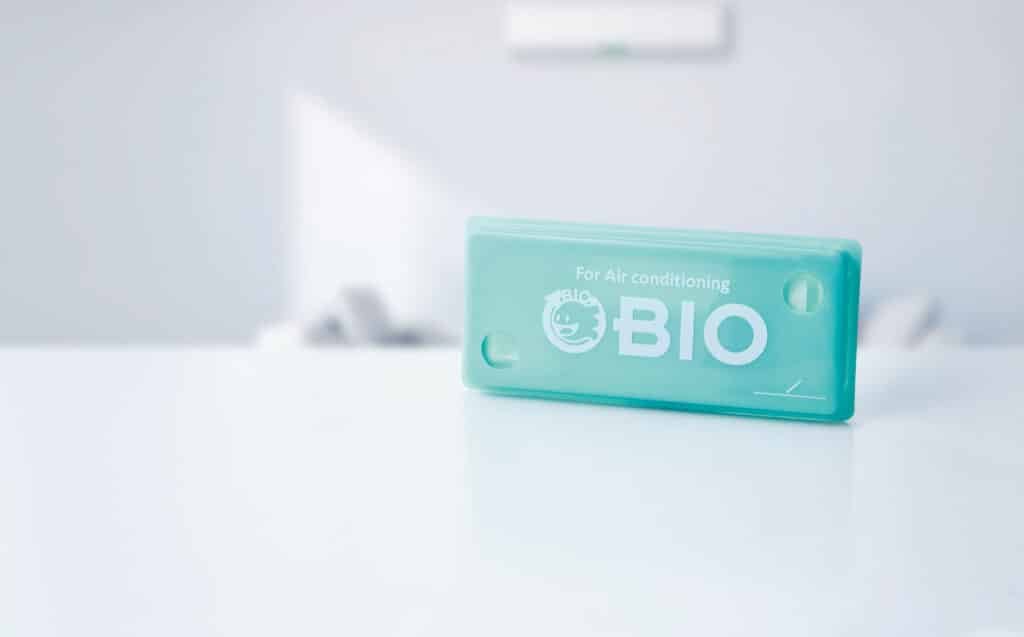 COGIT Power Bio 冷氣防霉抗菌貼安裝於冷氣吸氣口的使用情境